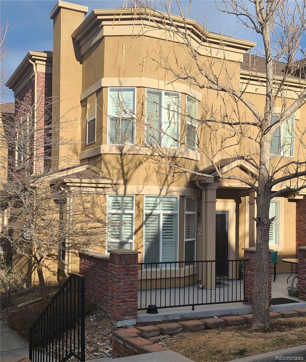 9492 Cedarhurst LN #B, Highlands Ranch, CO 80129