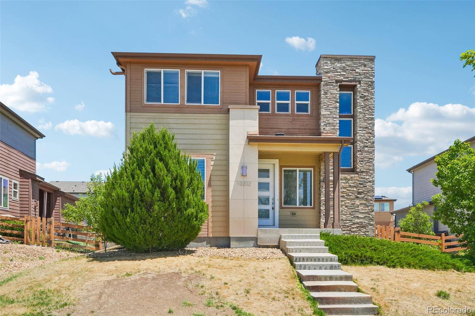 10202 Southlawn CIR, Commerce City, CO 80022