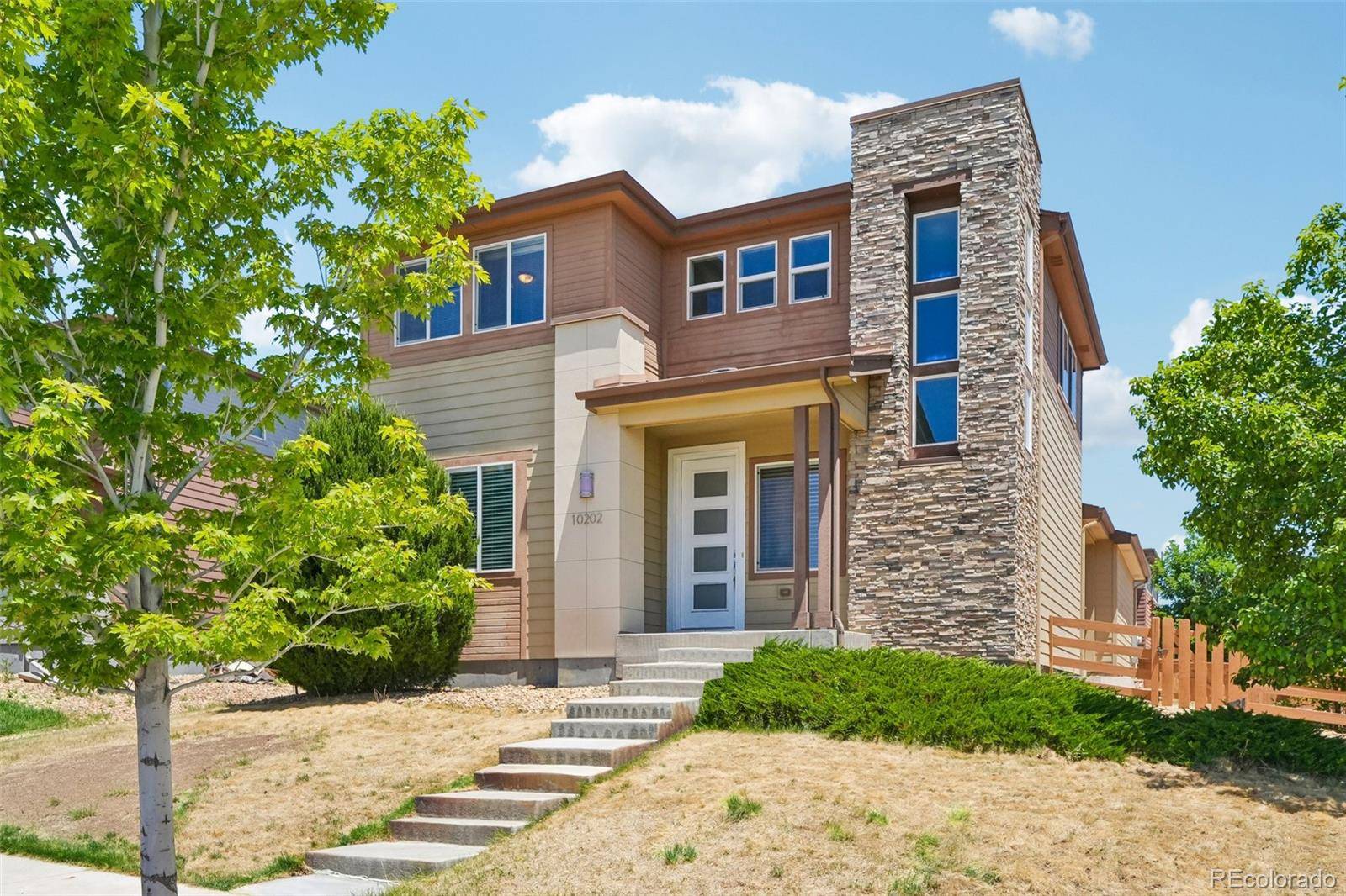 10202 Southlawn CIR, Commerce City, CO 80022