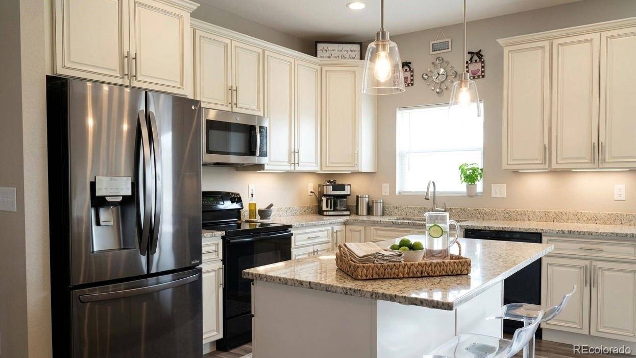 180 S 4TH AVE, Deer Trail, CO 80105