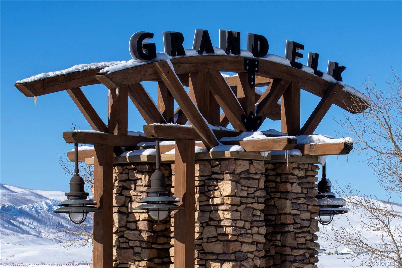 719 Saddle Ridge CIR, Granby, CO 80446