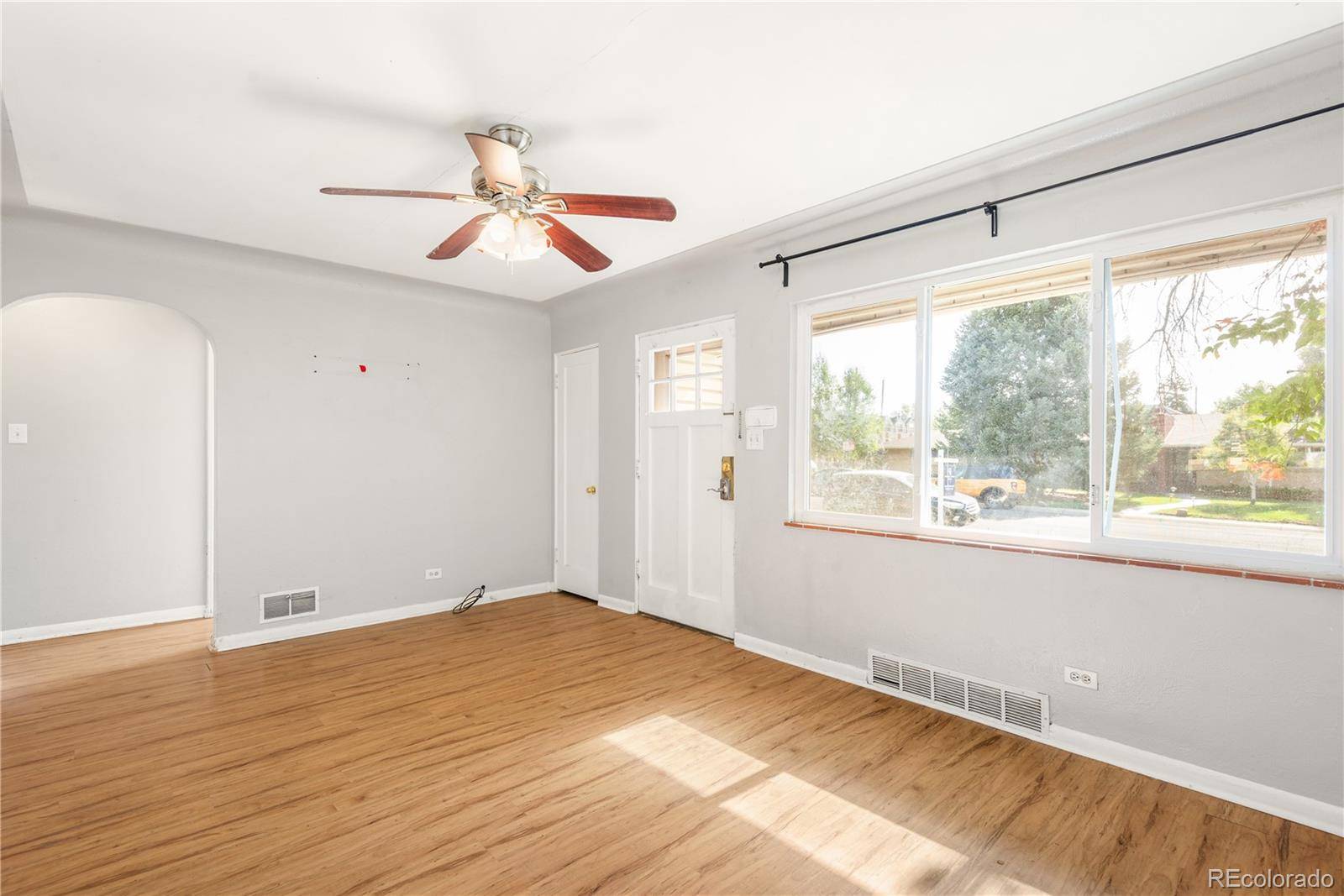 985 Xavier ST, Denver, CO 80204