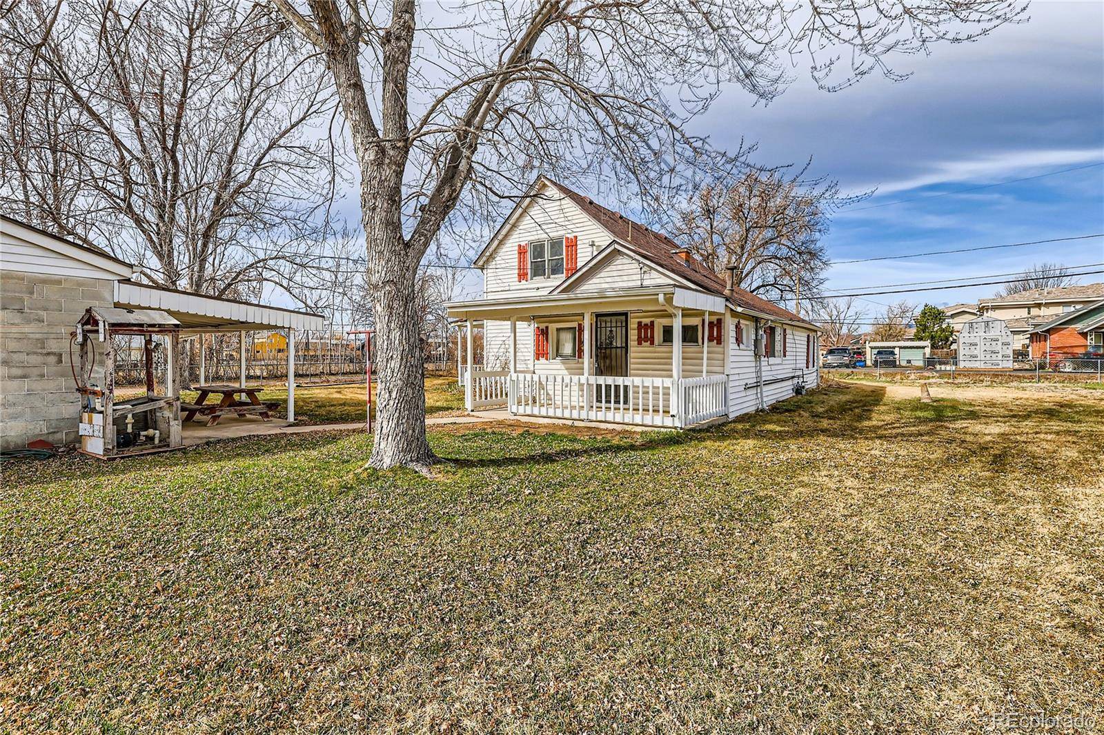 5300 Balsam ST, Arvada, CO 80002
