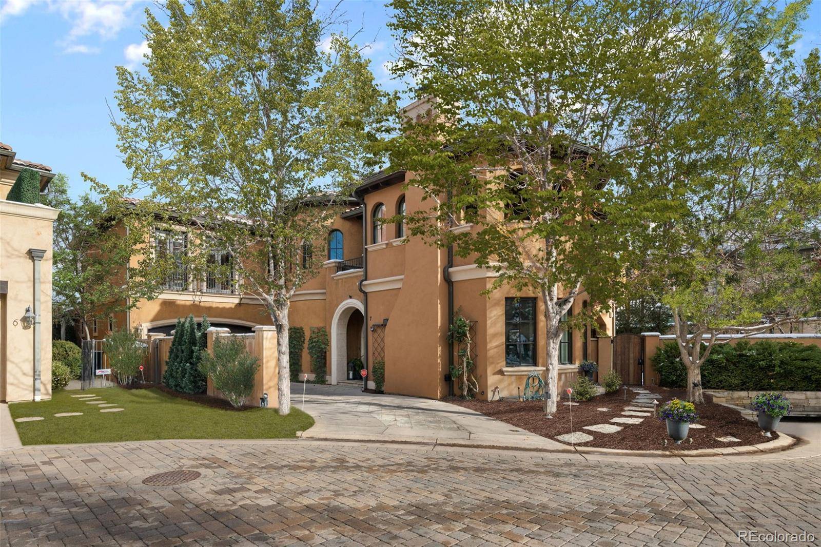 100 S University BLVD #7, Denver, CO 80209
