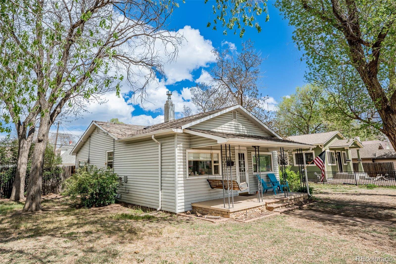 1922 W Cucharras ST, Colorado Springs, CO 80904