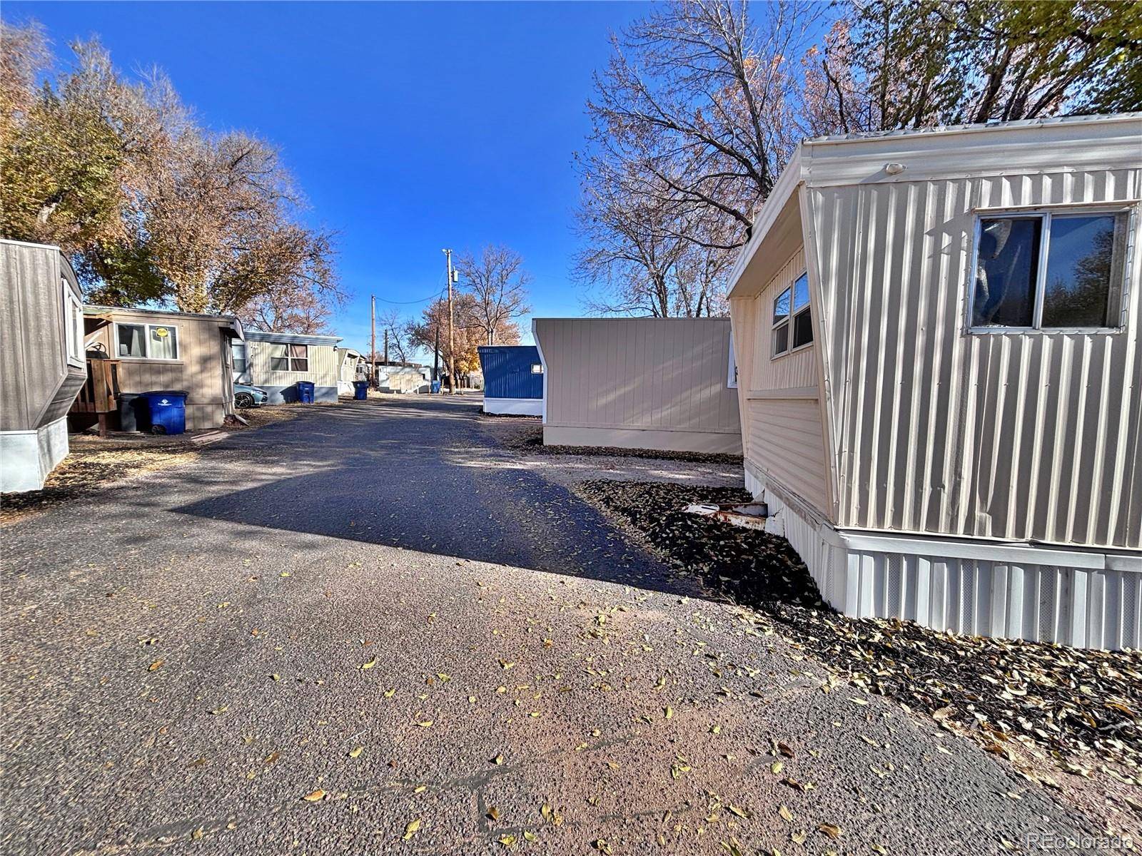220 Mount View LN, Colorado Springs, CO 80907