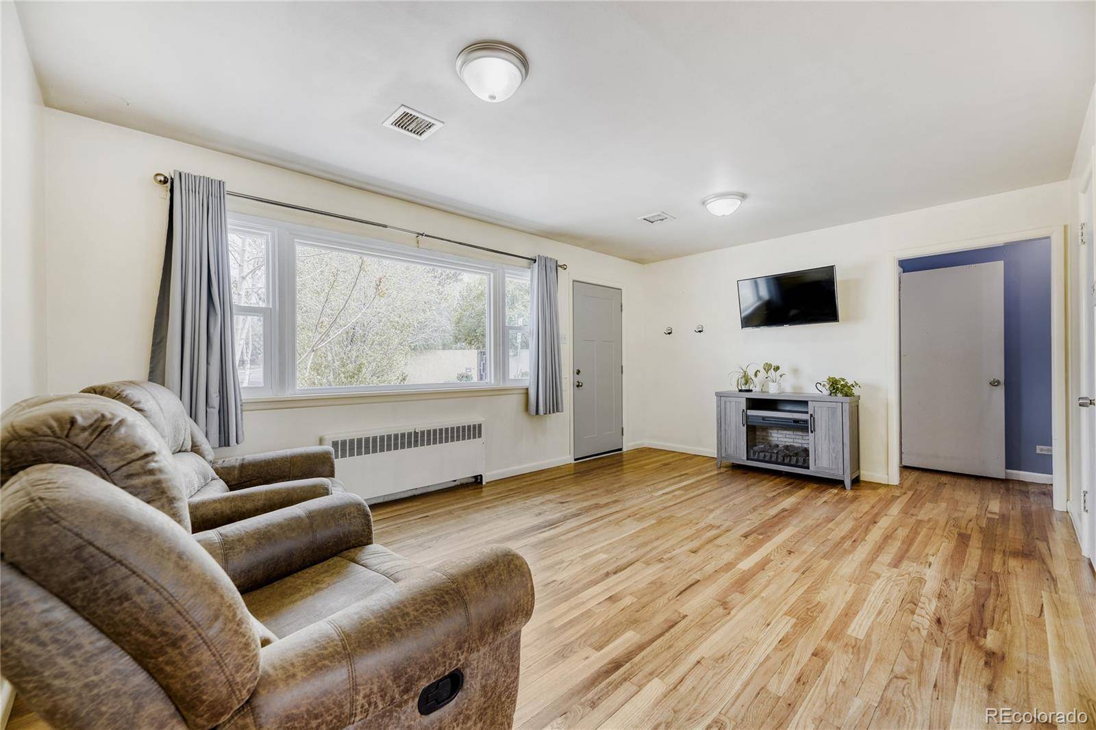 5101 S Washington ST, Littleton, CO 80121