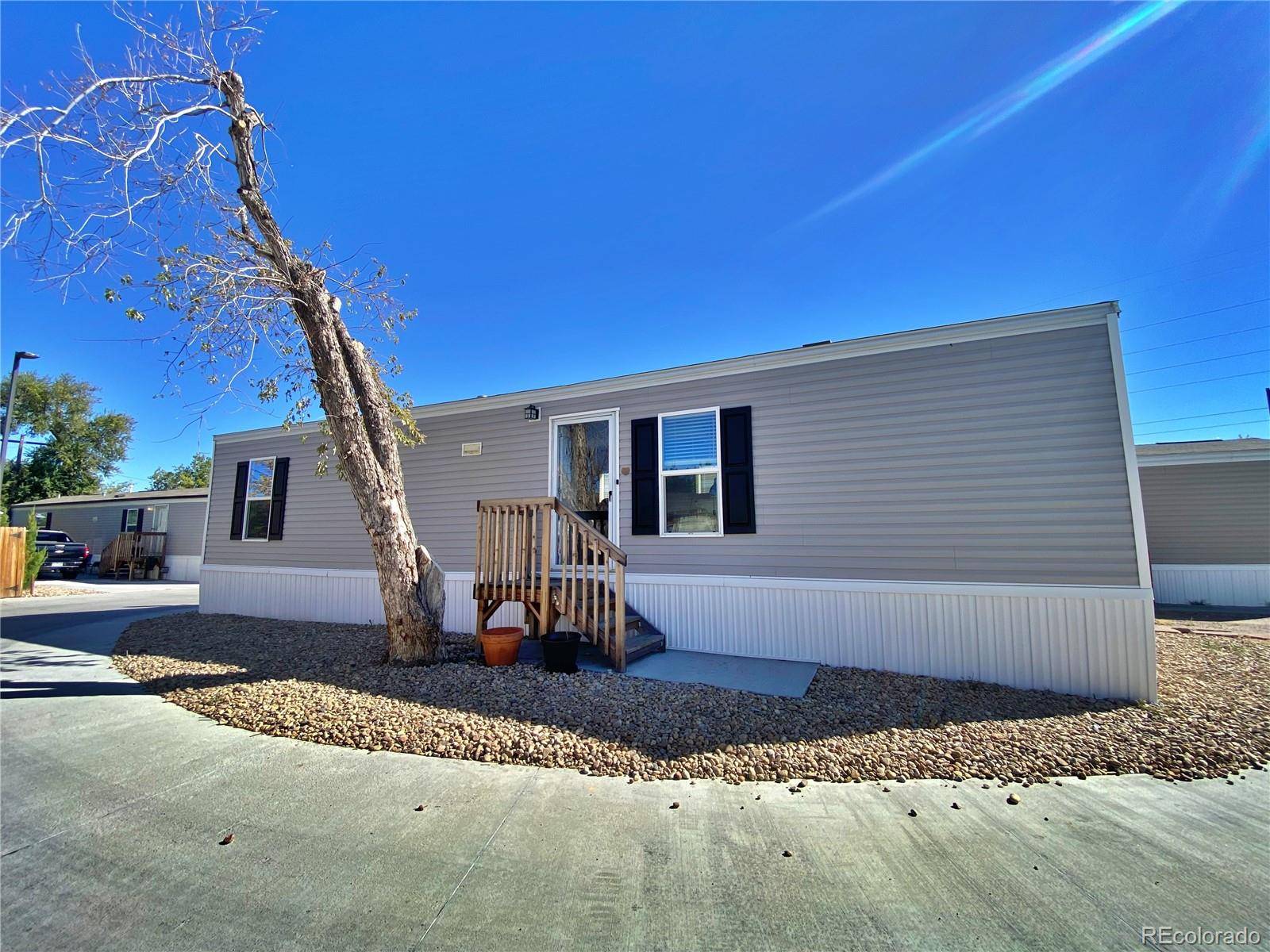 5971 E 69th AVE, Commerce City, CO 80022