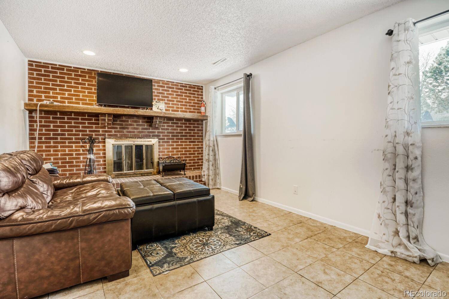 2520 S Fairplay WAY, Aurora, CO 80014