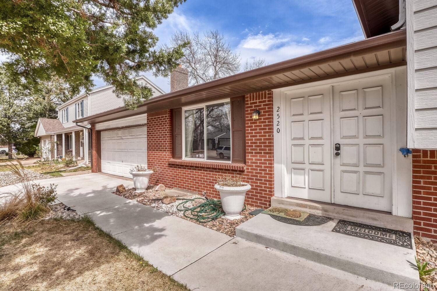 2520 S Fairplay WAY, Aurora, CO 80014