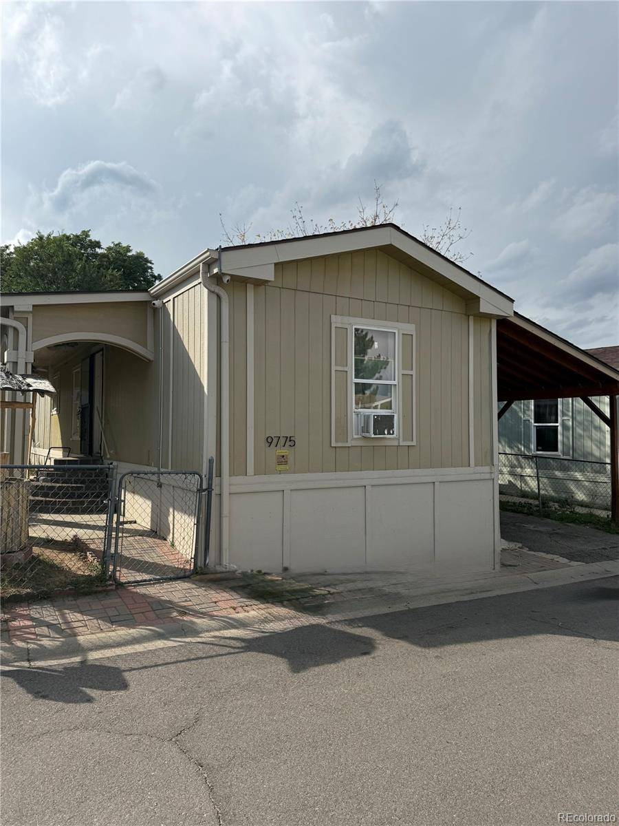 9775 Lark ST, Federal Heights, CO 80260