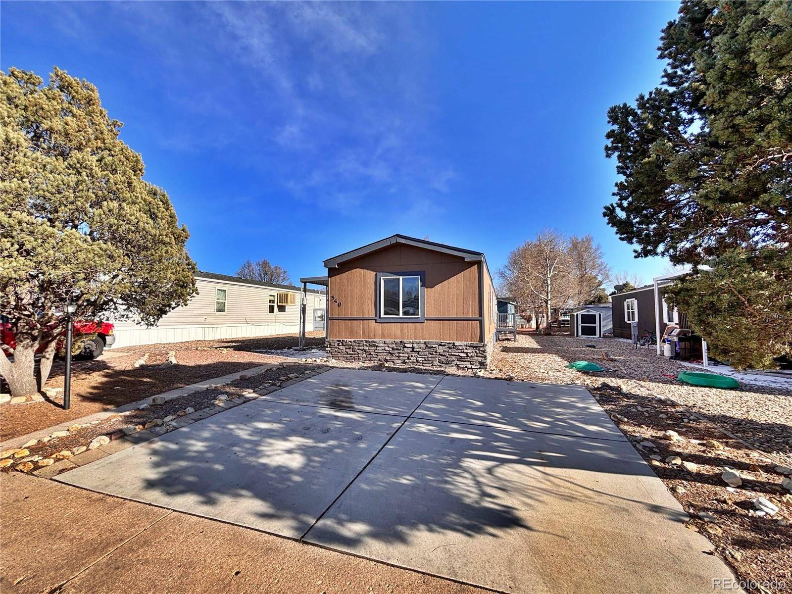 1095 Western DR, Colorado Springs, CO 80915