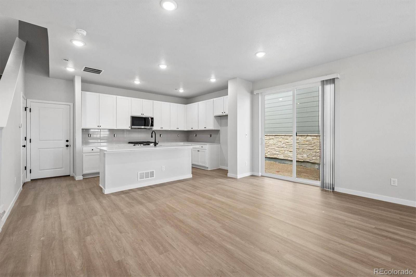 22695 E 47th AVE, Aurora, CO 80019