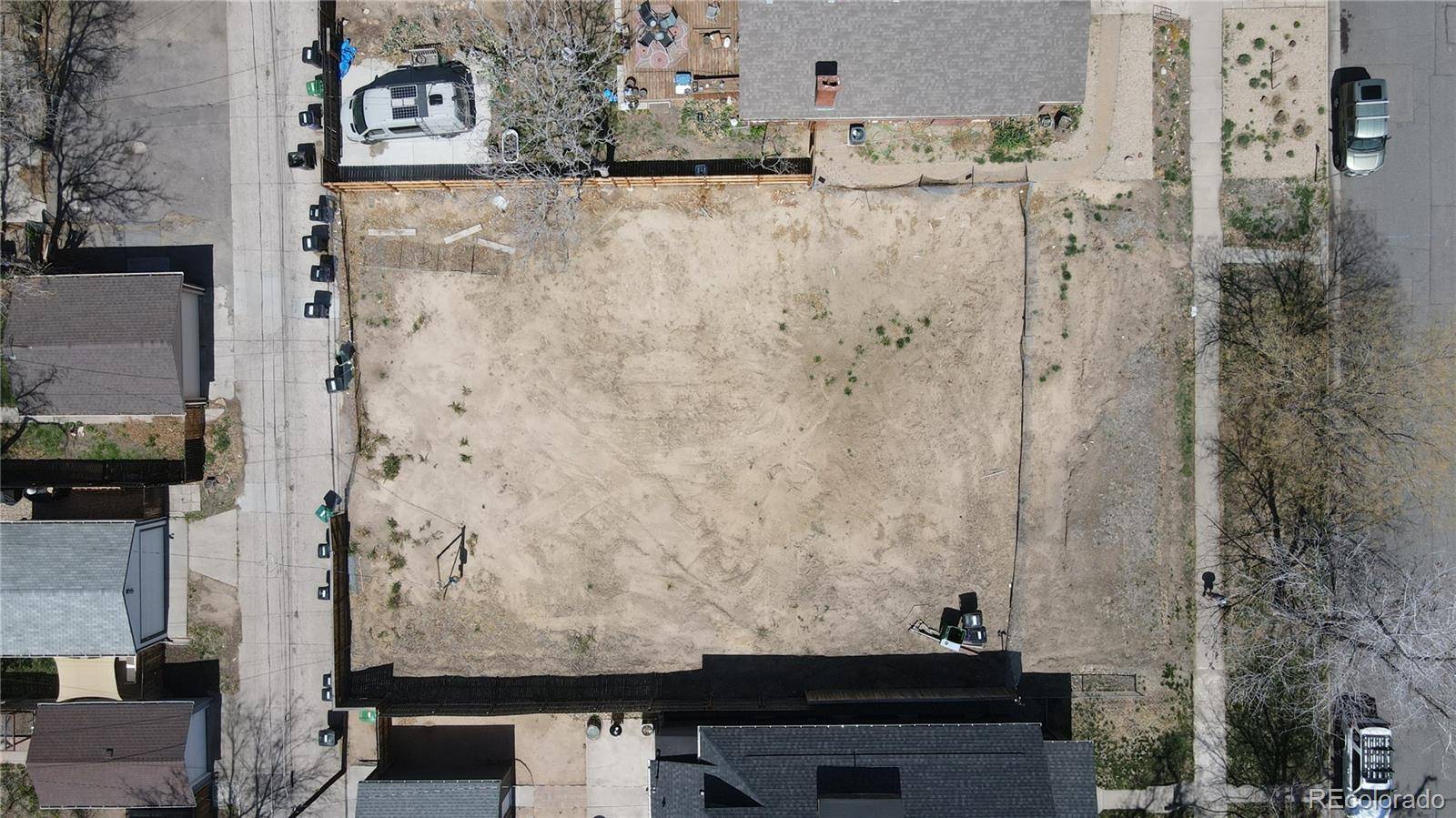 3227 N Vine ST, Denver, CO 80205