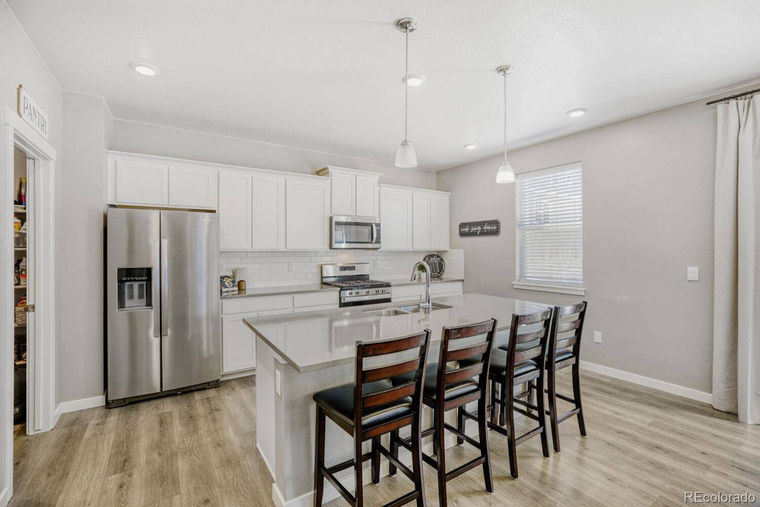 333 N 64th AVE, Greeley, CO 80634