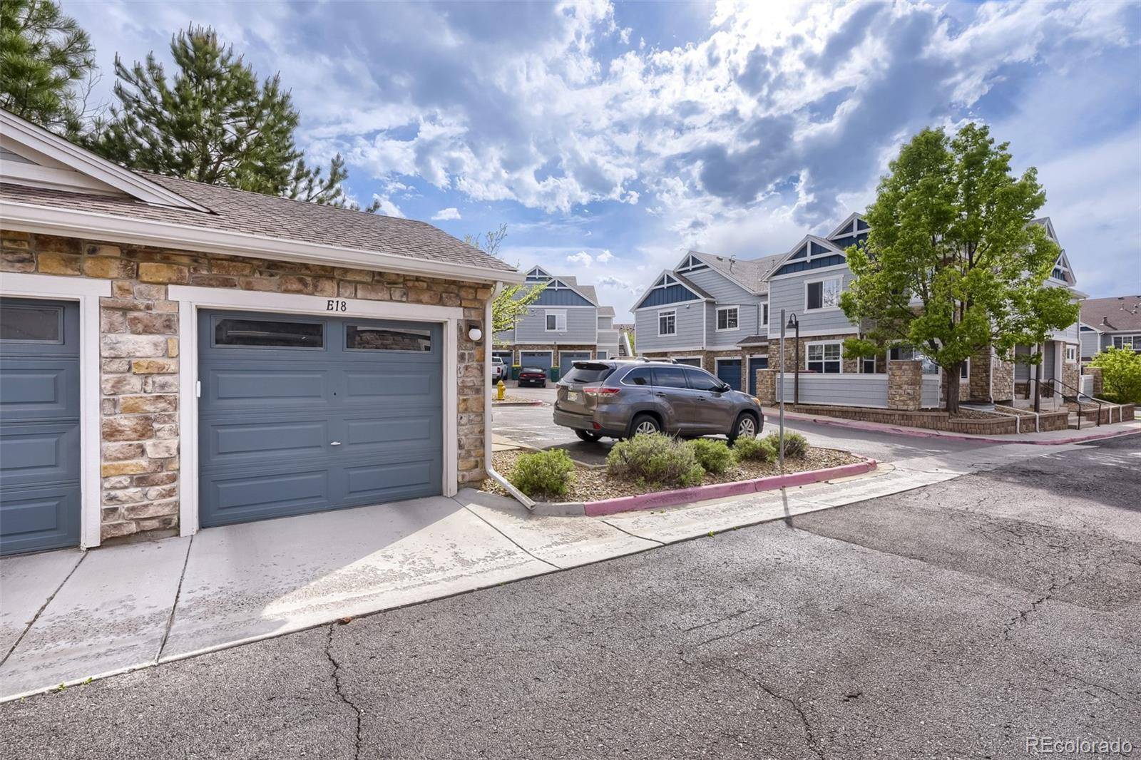 23510 E Alamo PL #E, Aurora, CO 80016