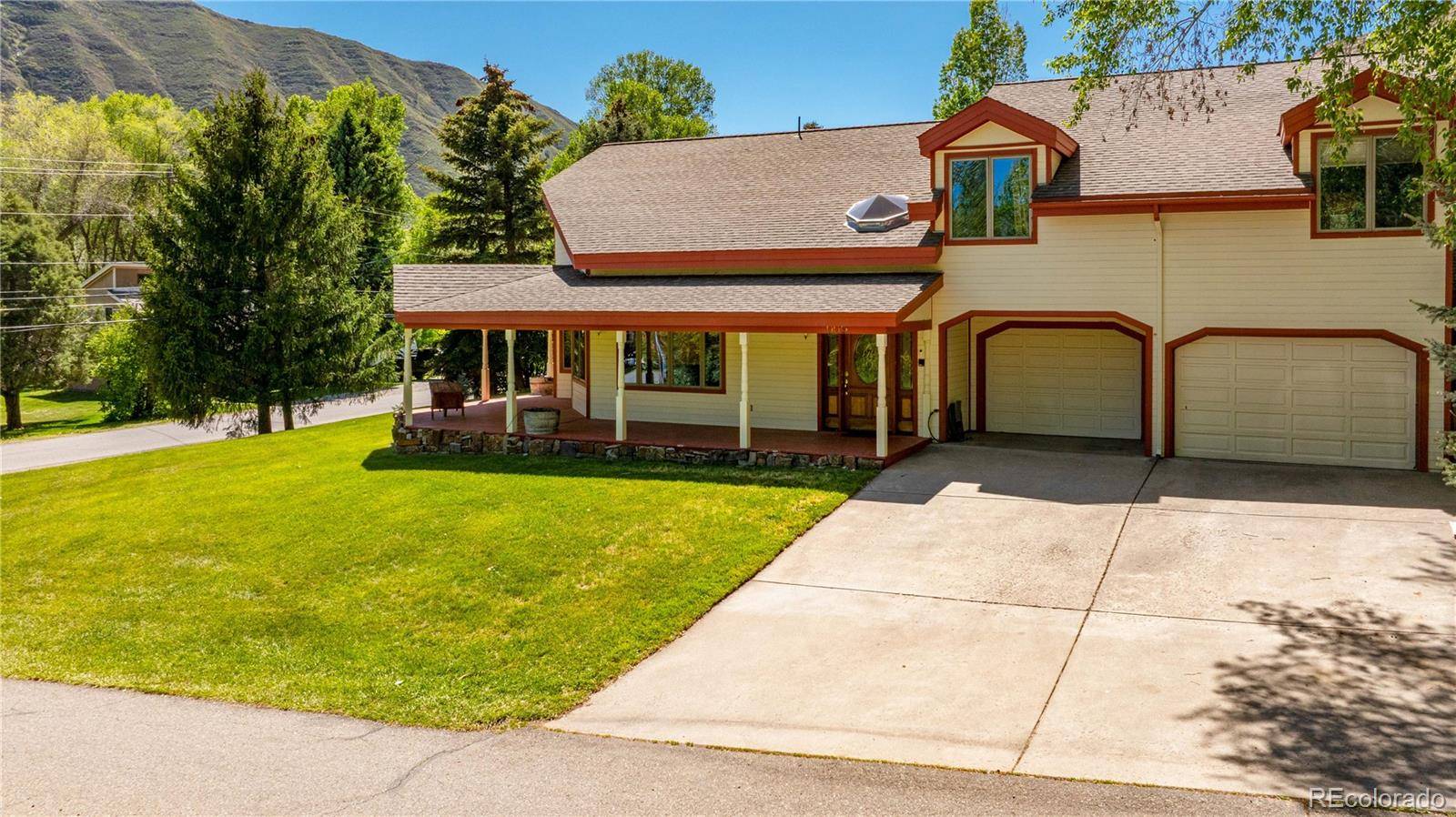 9 Creekside CT, Glenwood Springs, CO 81601