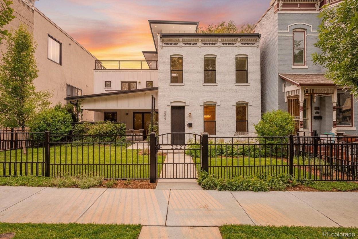 2227 N Clarkson ST, Denver, CO 80205