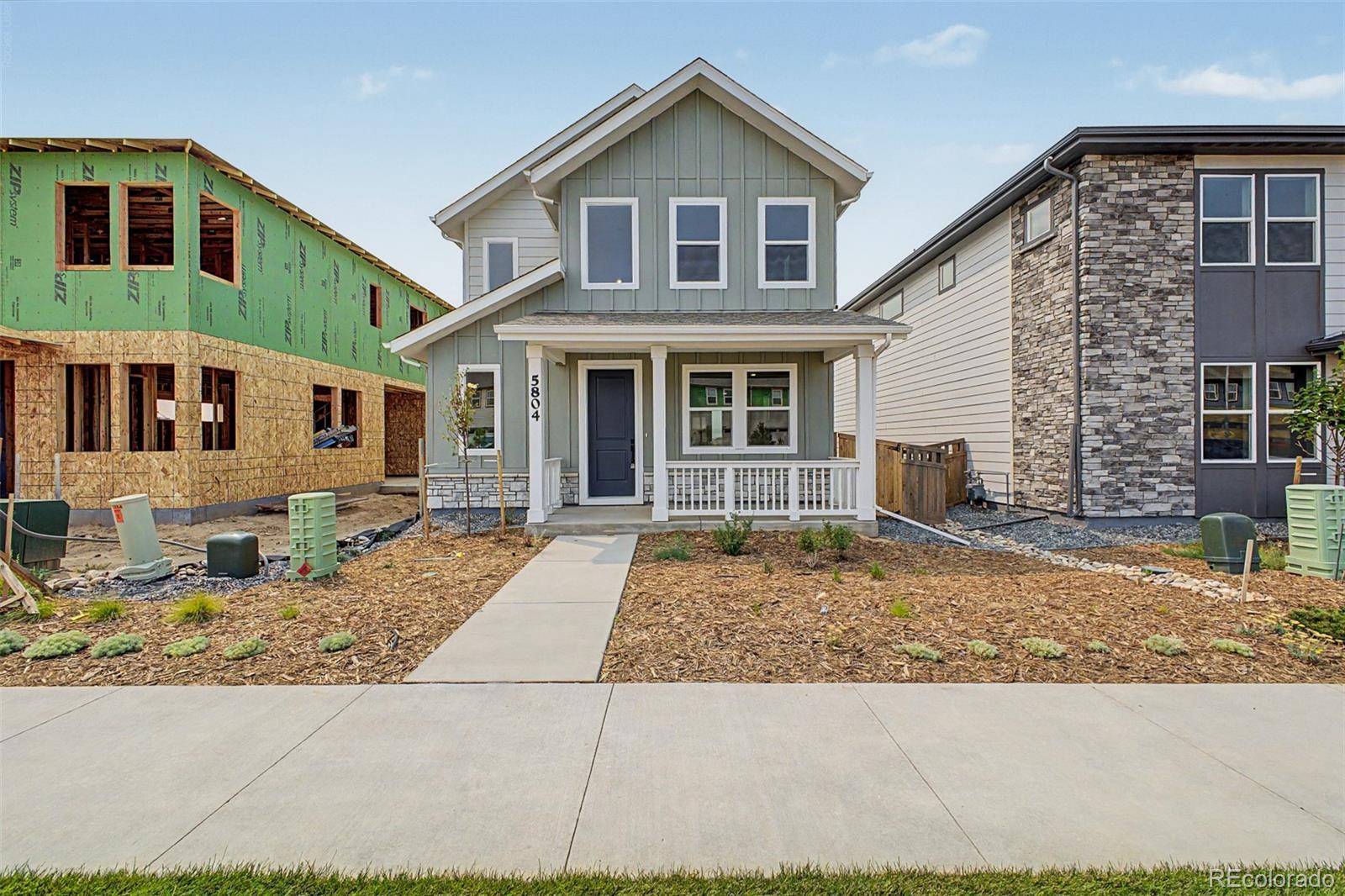 5804 N Perth ST, Aurora, CO 80019