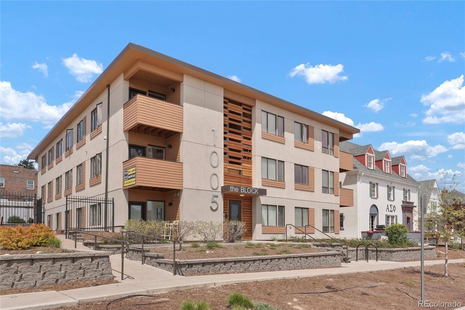 1027 14th ST, Boulder, CO 80302