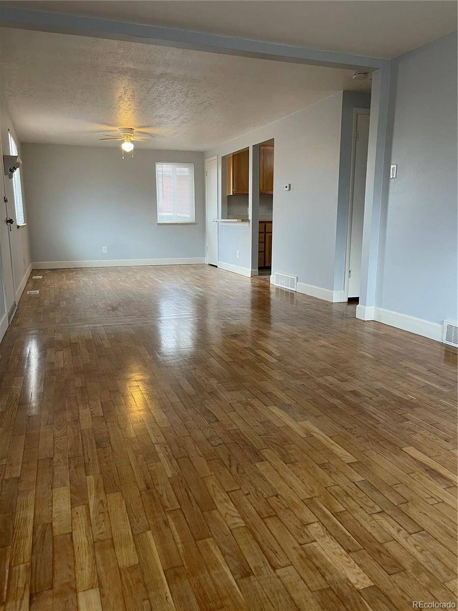 1971 S Dahlia ST, Denver, CO 80222