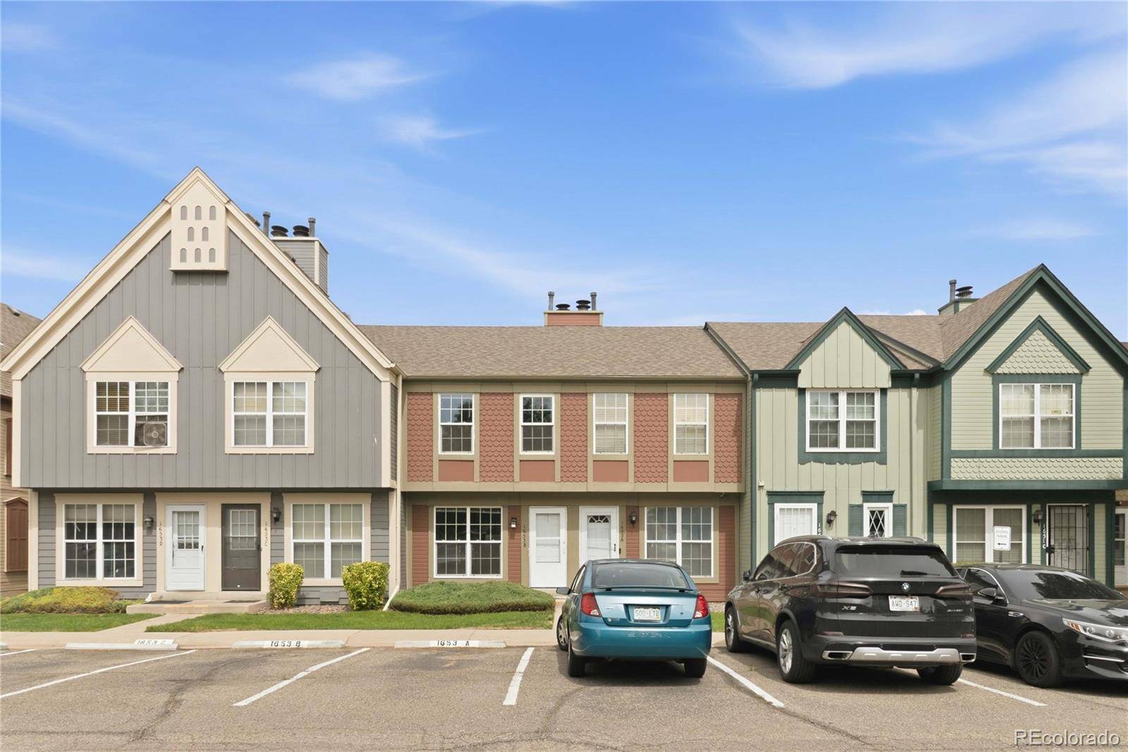 1653 S Blackhawk WAY #B, Aurora, CO 80012
