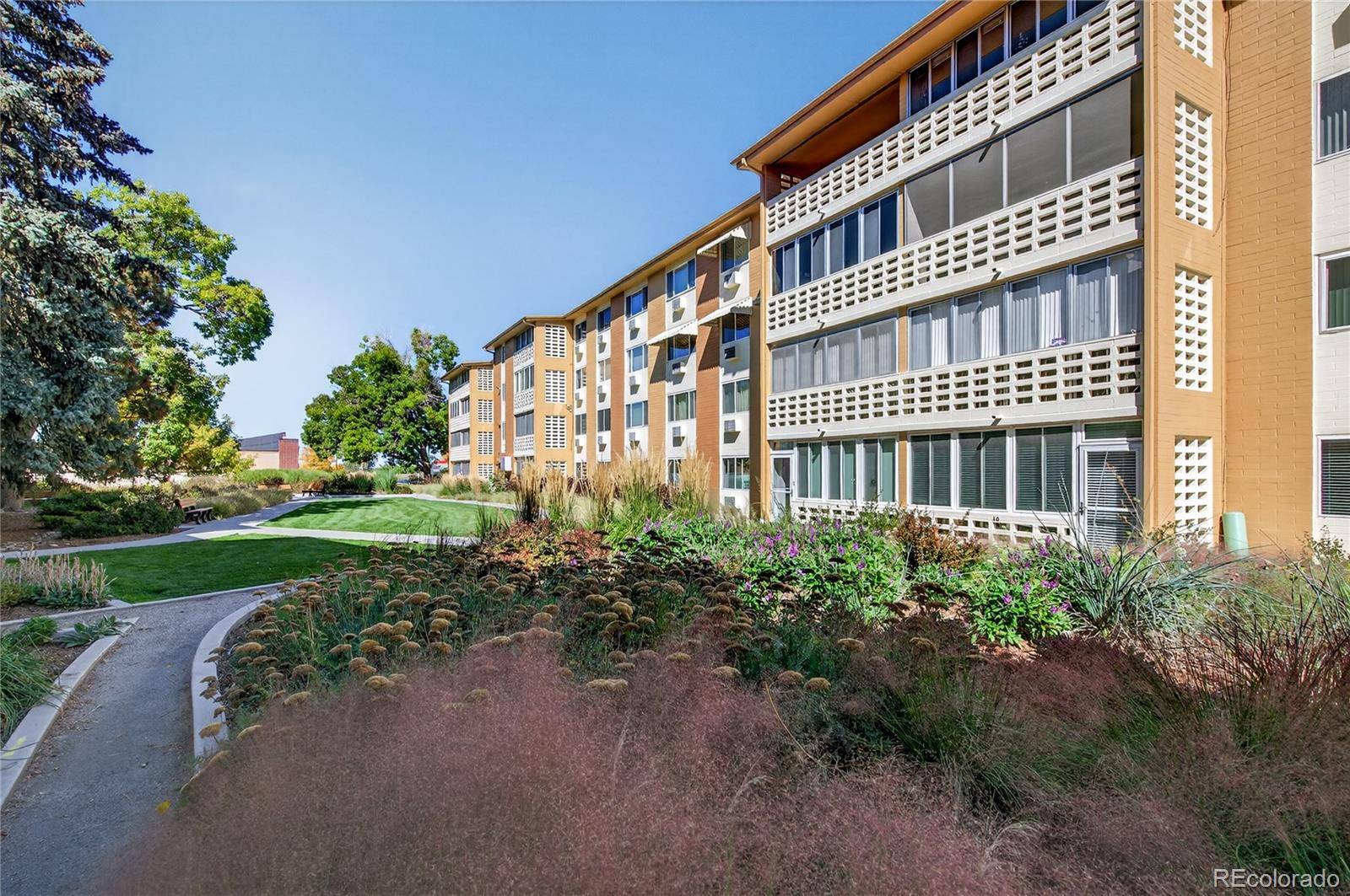 495 S Dayton ST #10A, Denver, CO 80247
