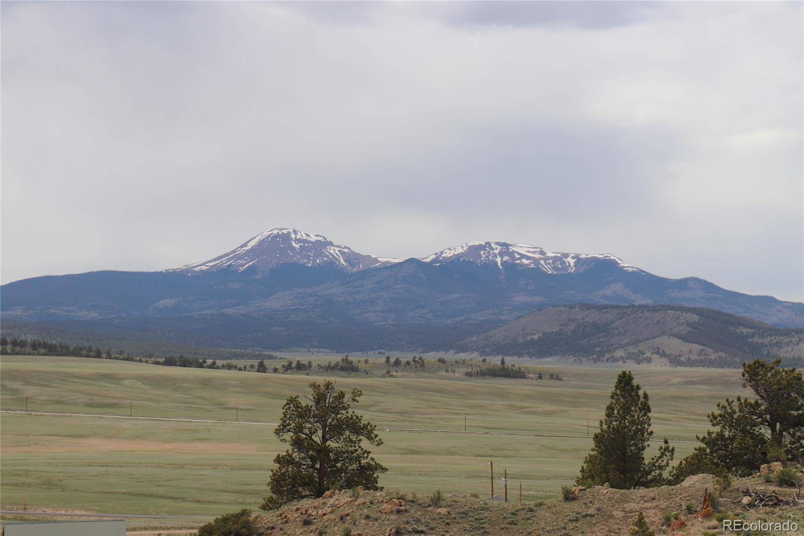 687 Corral RD, Hartsel, CO 80449