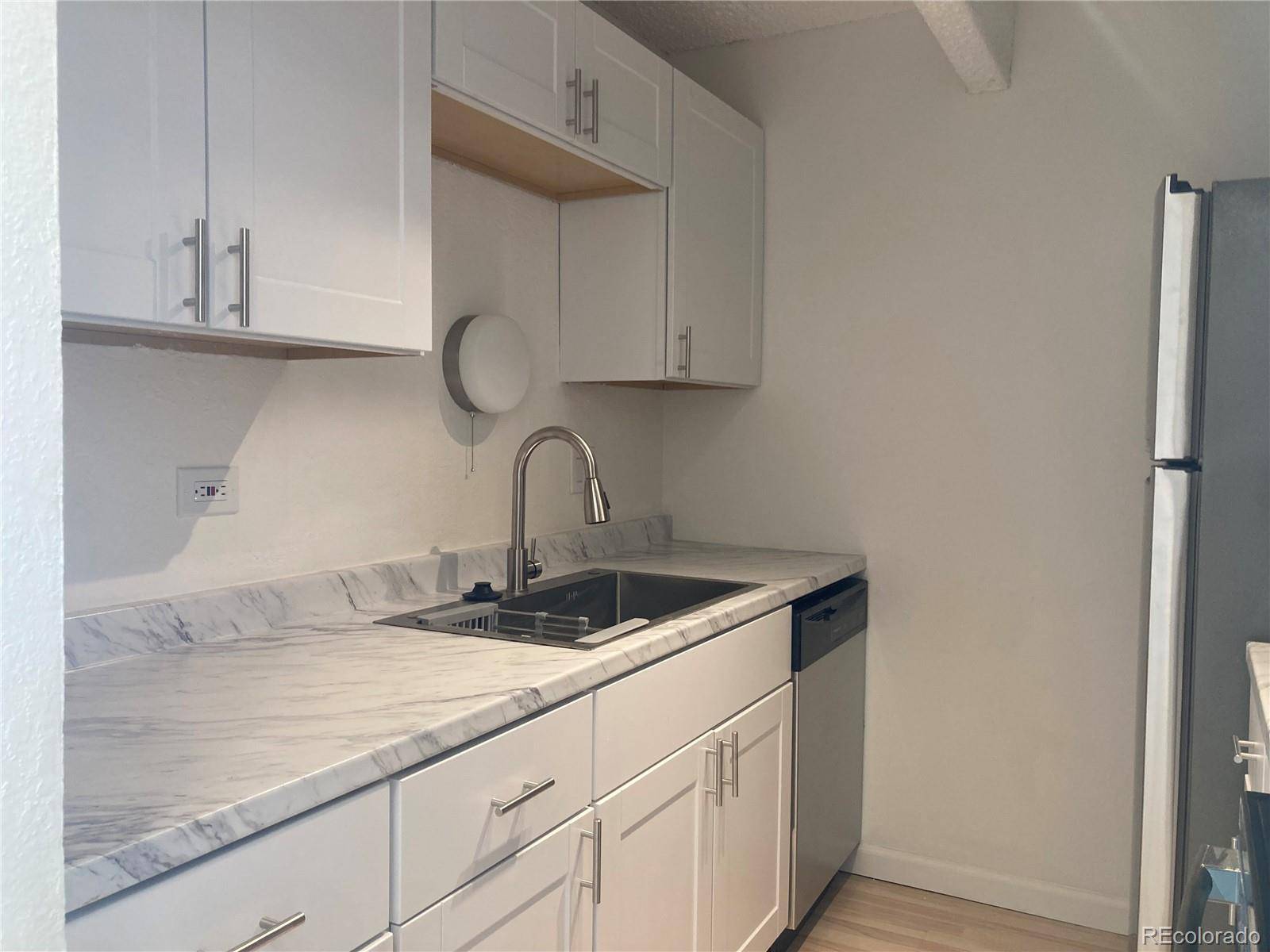 8060 E Girard AVE #805, Denver, CO 80231