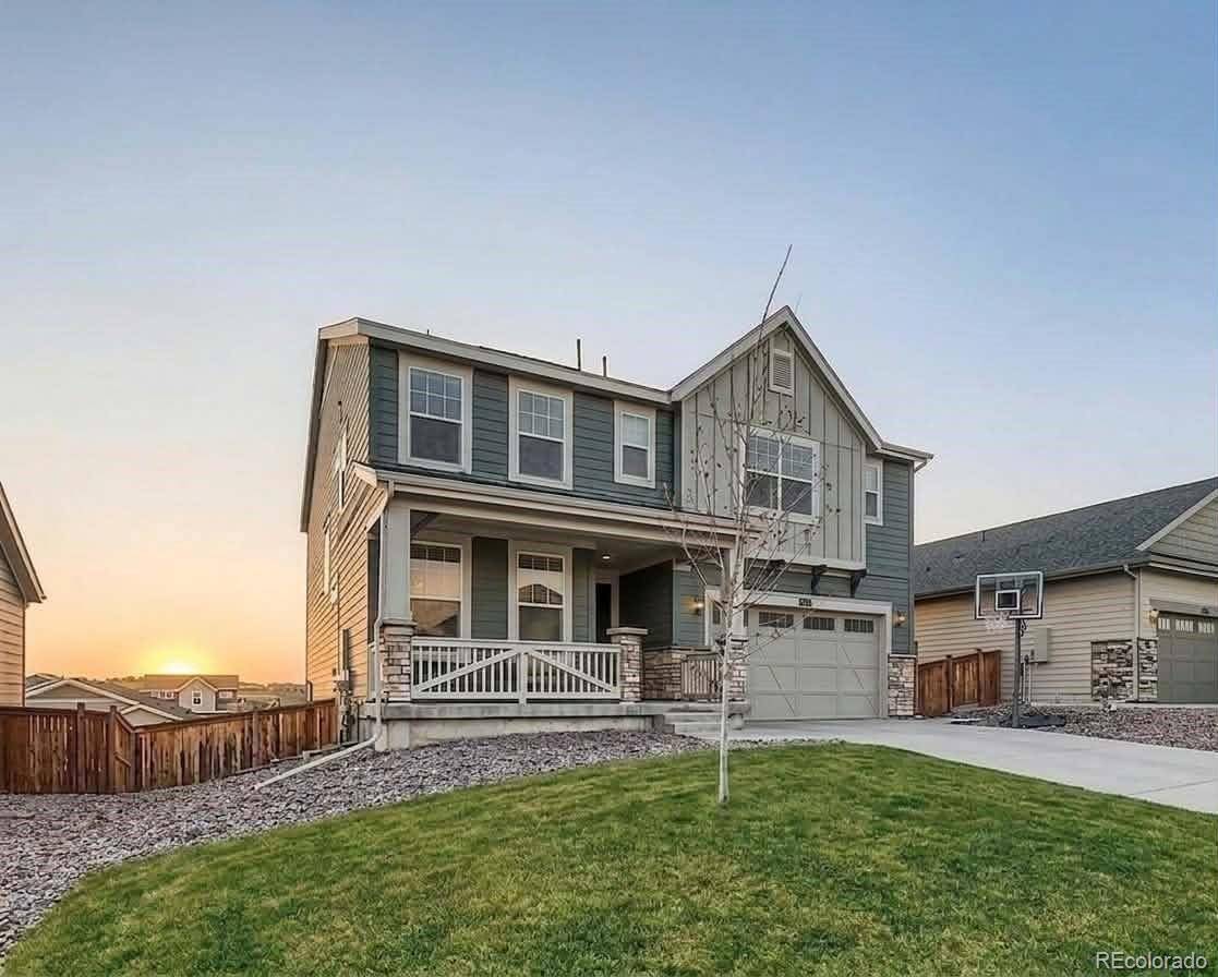 935 Peach Leaf LN, Elizabeth, CO 80107