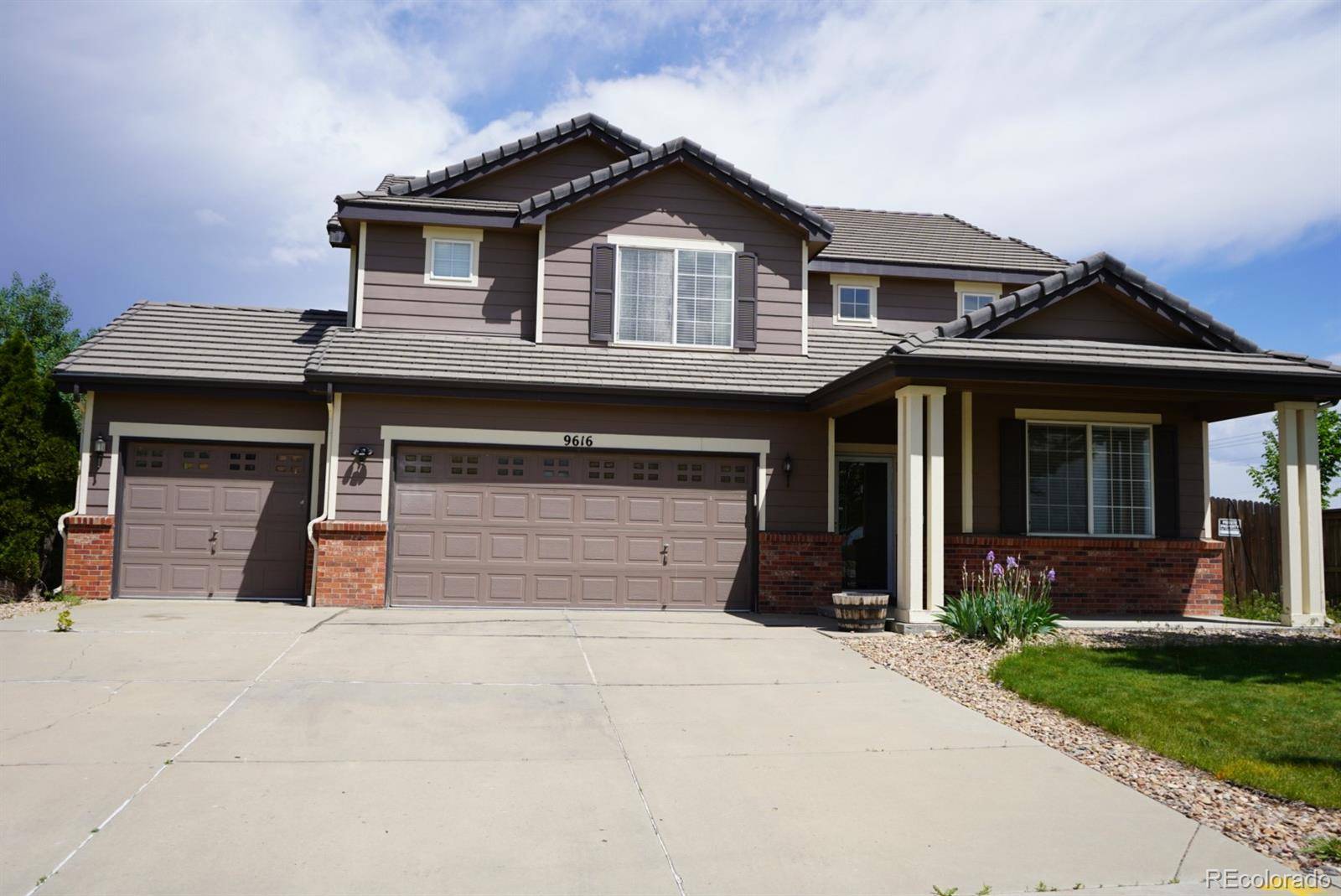9616 Nucla ST, Commerce City, CO 80022