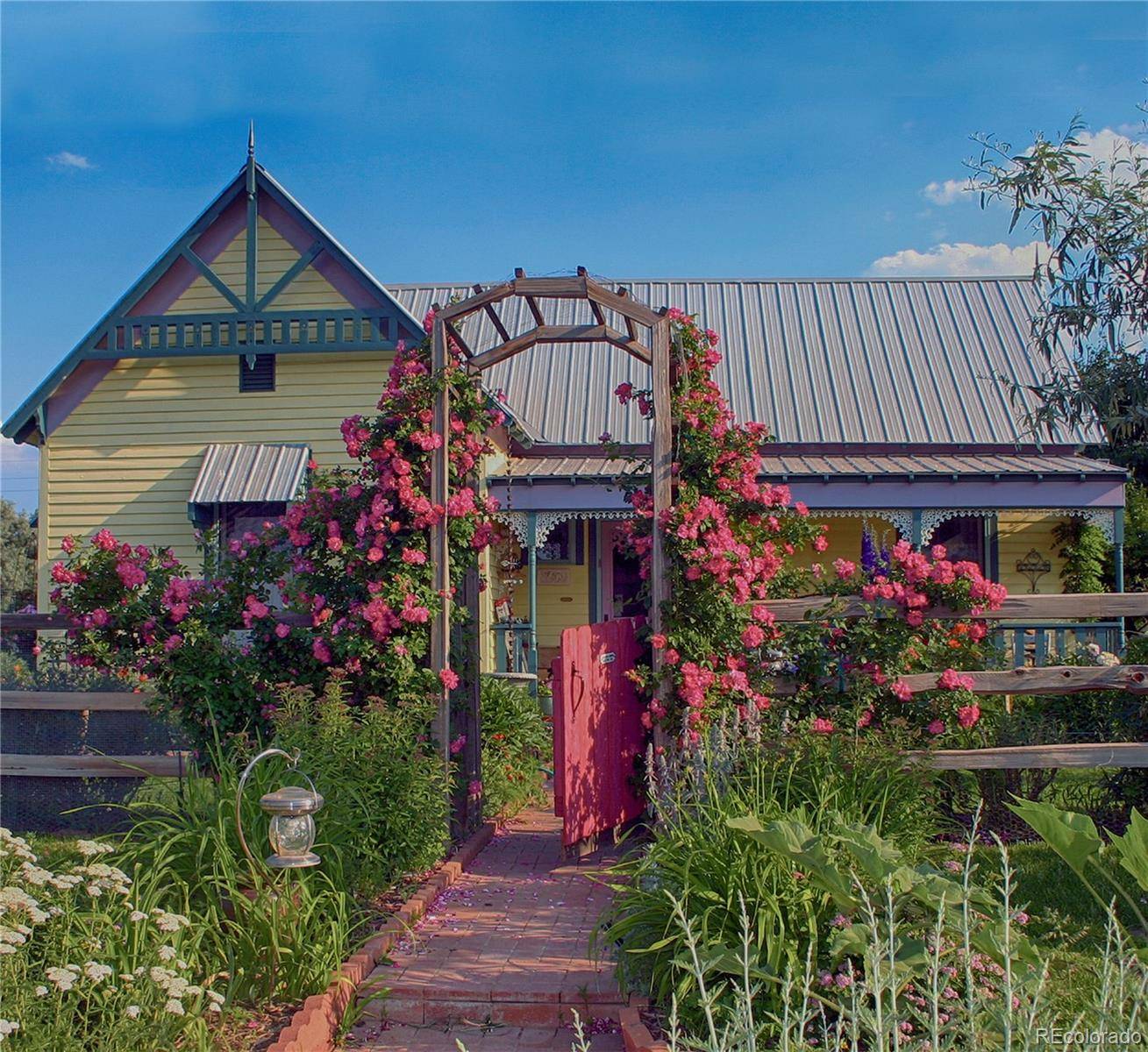 134 E Virginia ST, La Veta, CO 81055
