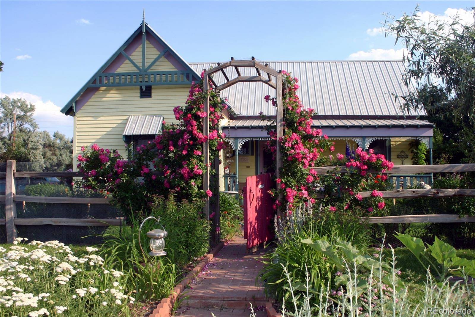 134 E Virginia ST, La Veta, CO 81055