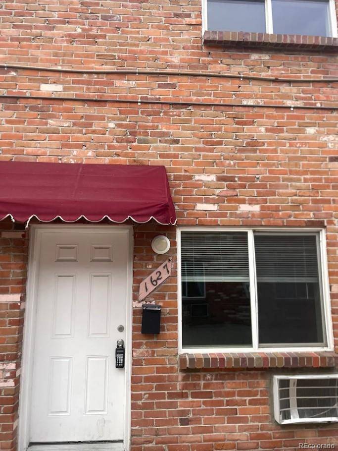 1627 Alton #1627, Aurora, CO 80010