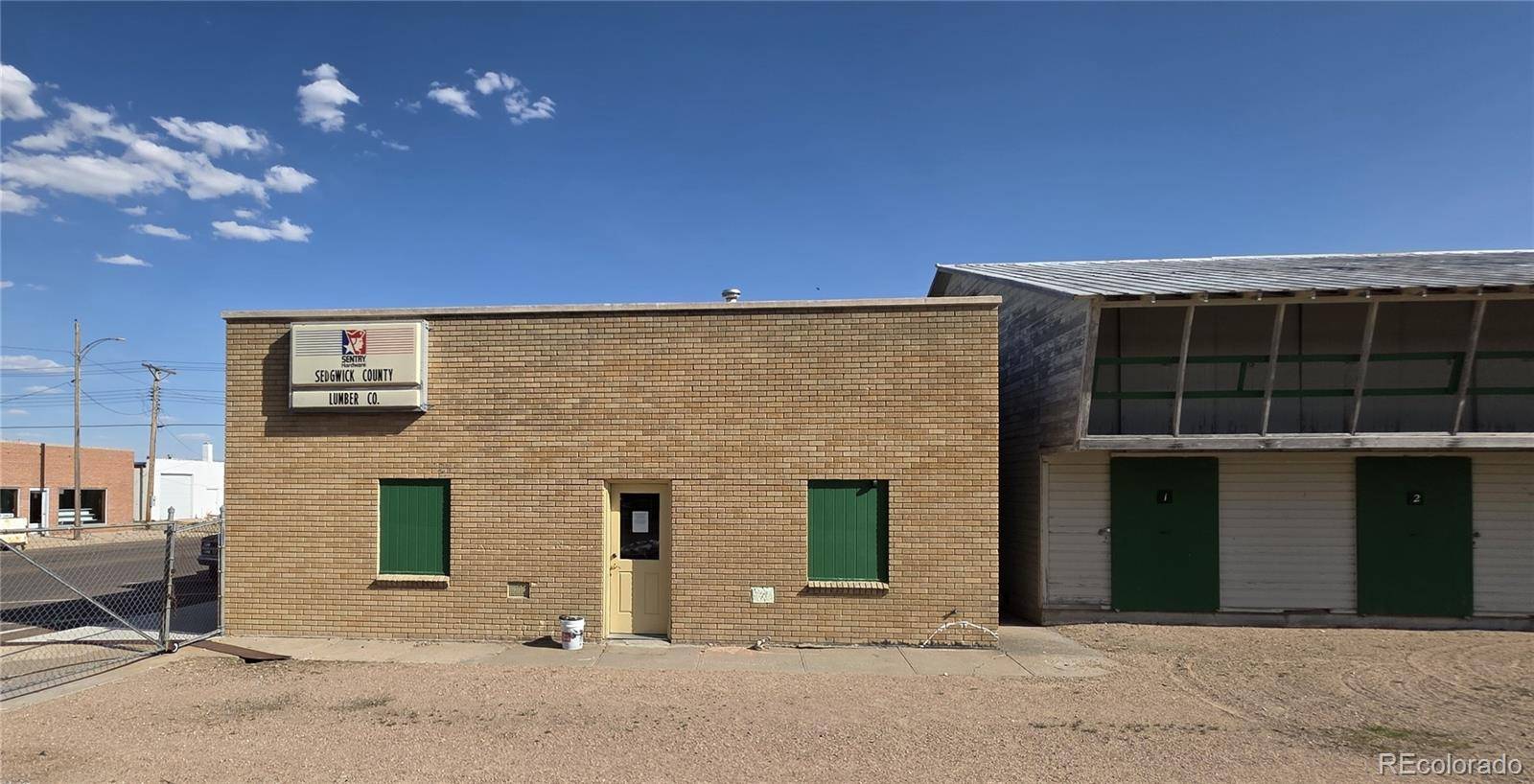 121 Walnut ST, Julesburg, CO 80737