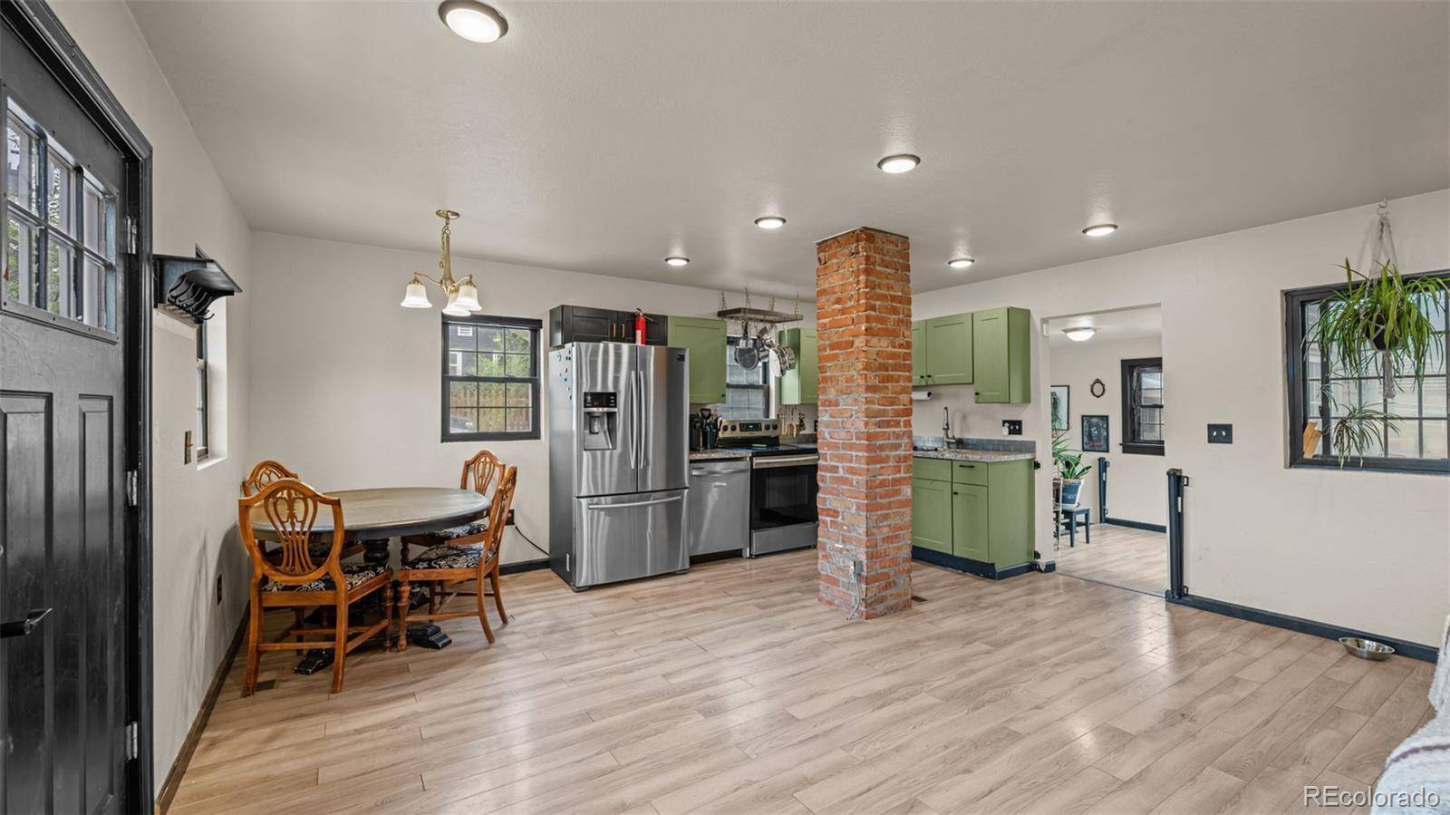 740 Depew ST, Lakewood, CO 80214