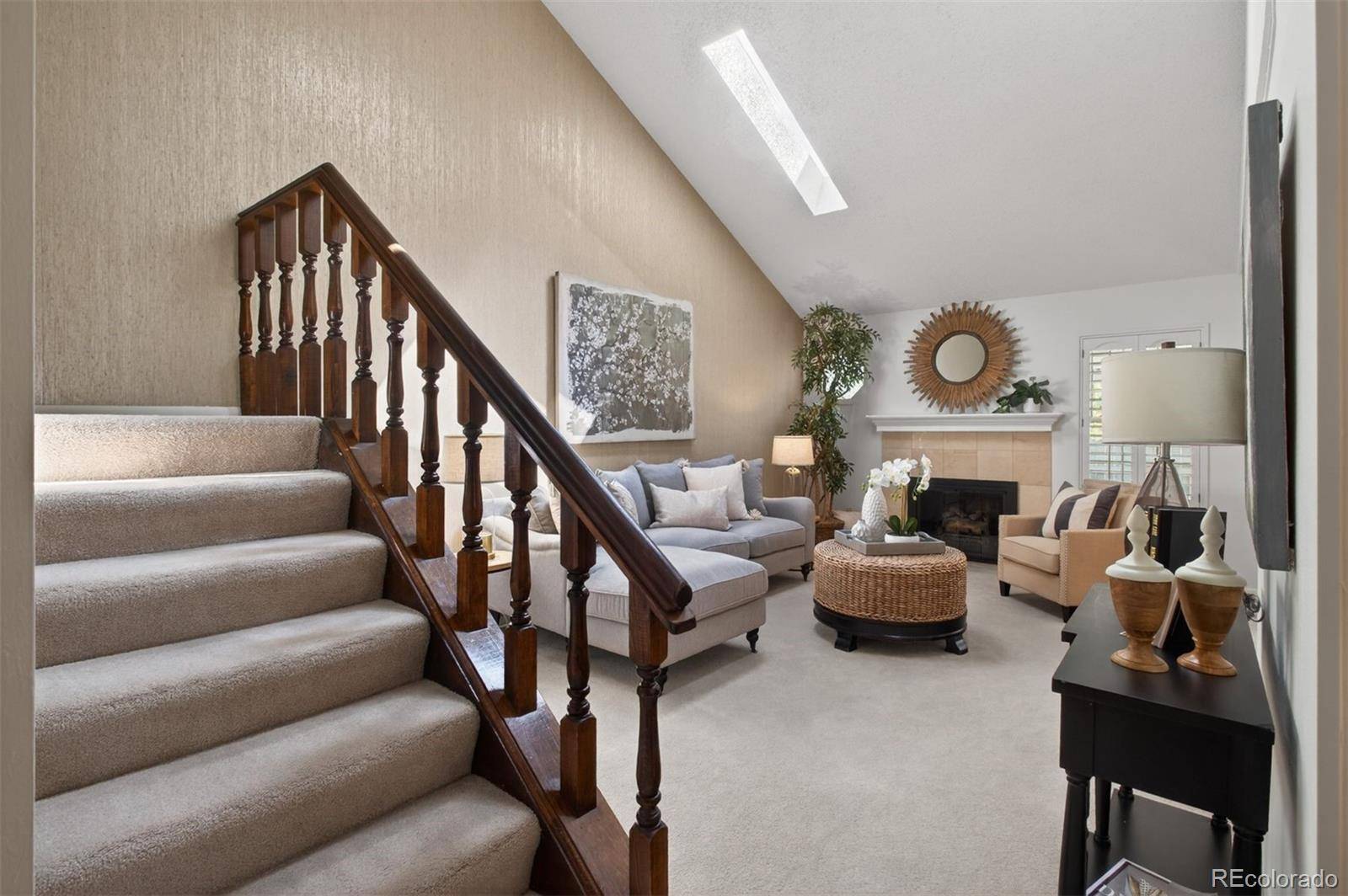 2558 S Vaughn WAY #D, Aurora, CO 80014