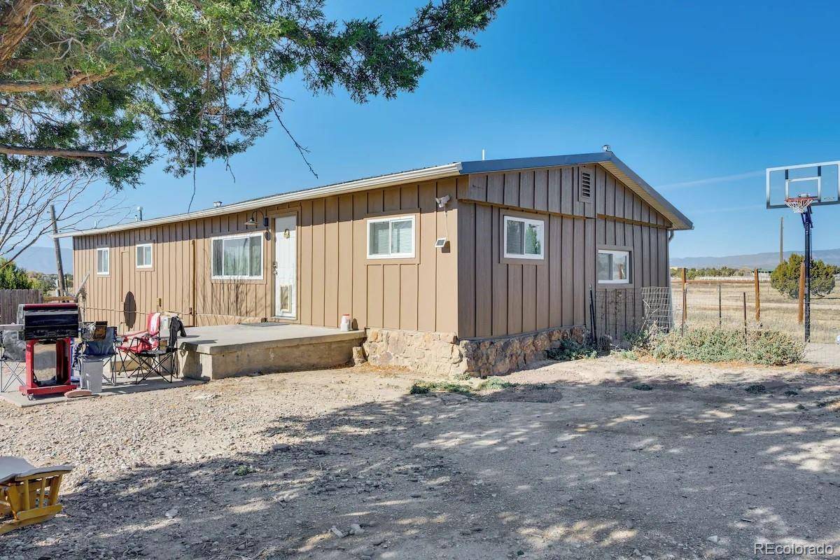 1780 14th ST, Penrose, CO 81240