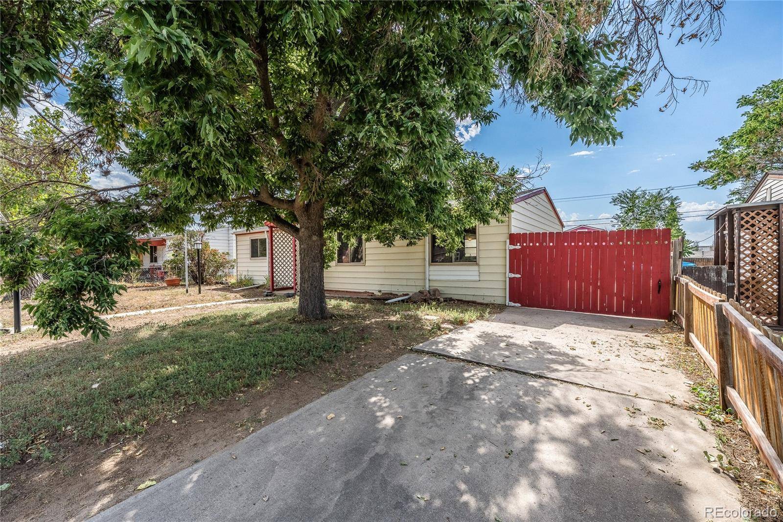 6461 Hudson ST, Commerce City, CO 80022
