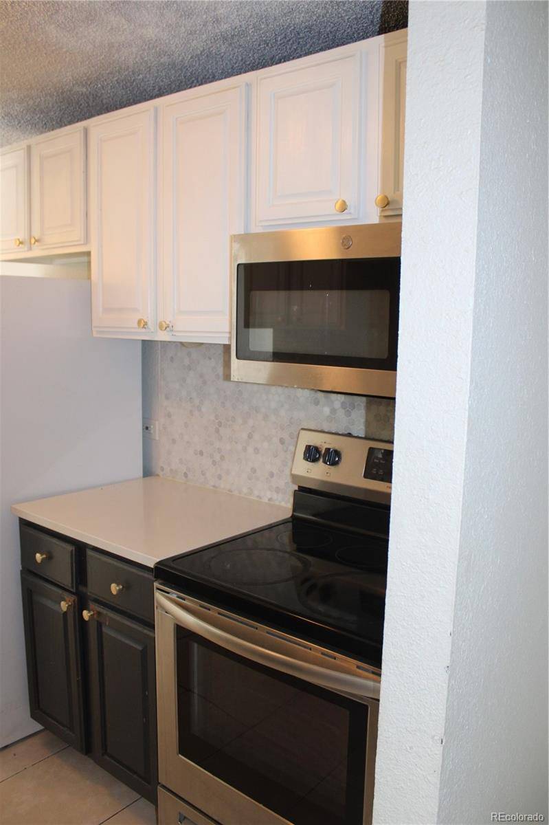 2375 S Linden CT #313, Denver, CO 80222