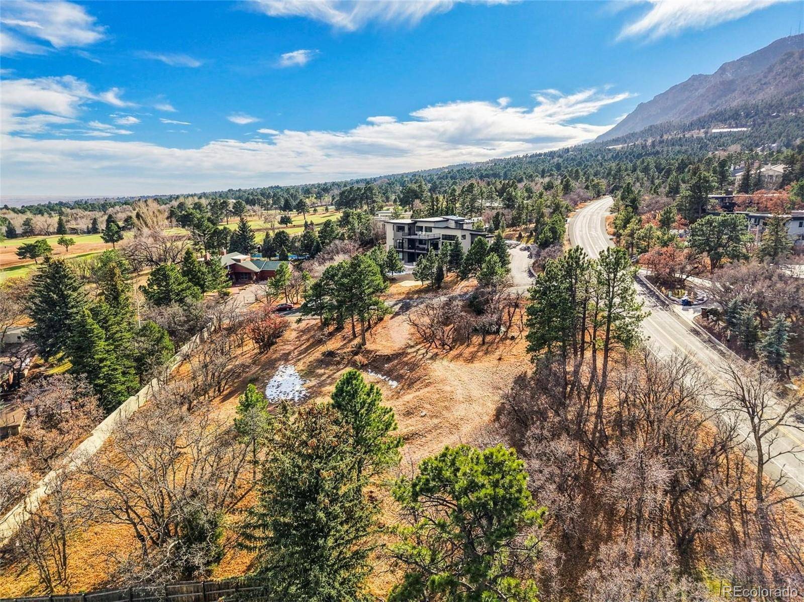 32 Penrose LN, Colorado Springs, CO 80906