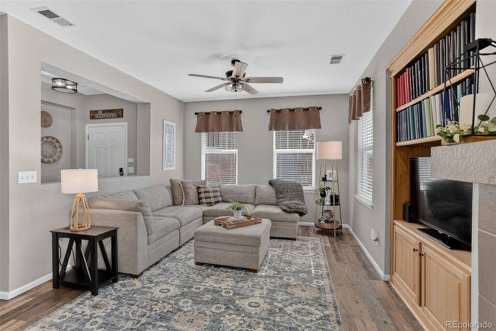 10471 Truckee ST #1B, Commerce City, CO 80022