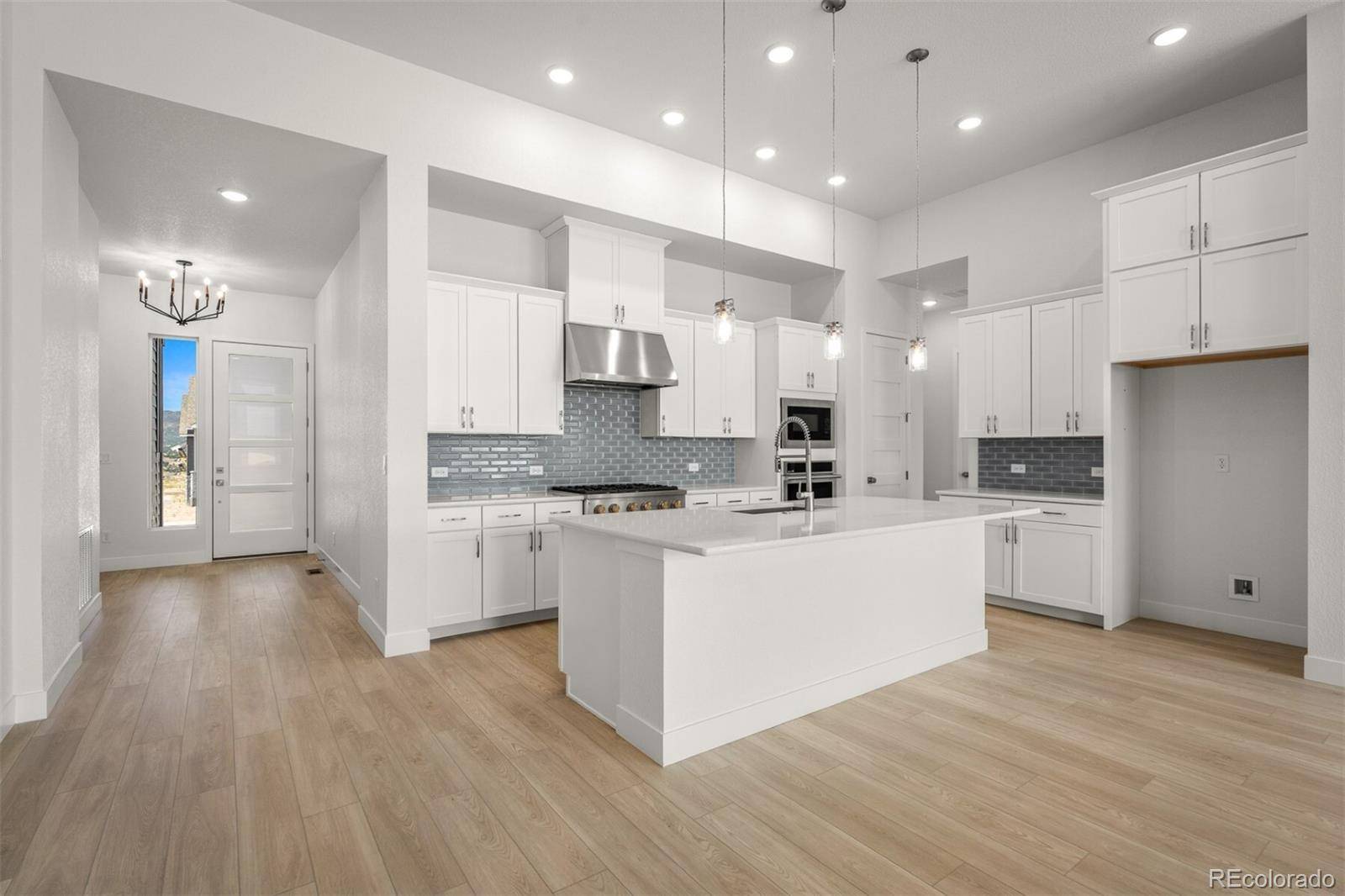 17182 Crimson Clover DR, Monument, CO 80132