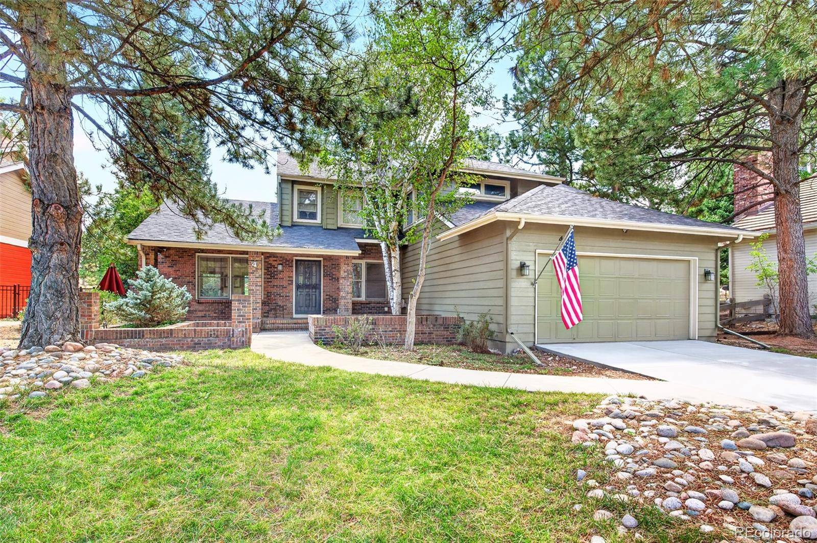 4 Oakmont LN, Littleton, CO 80127
