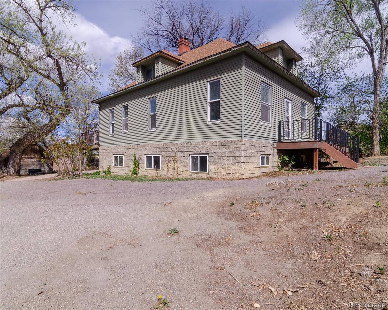 445 Hover ST, Longmont, CO 80501