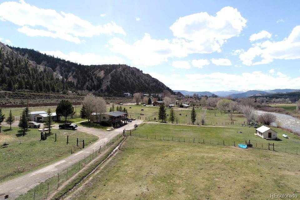 411 Violet LN, Eagle, CO 81631