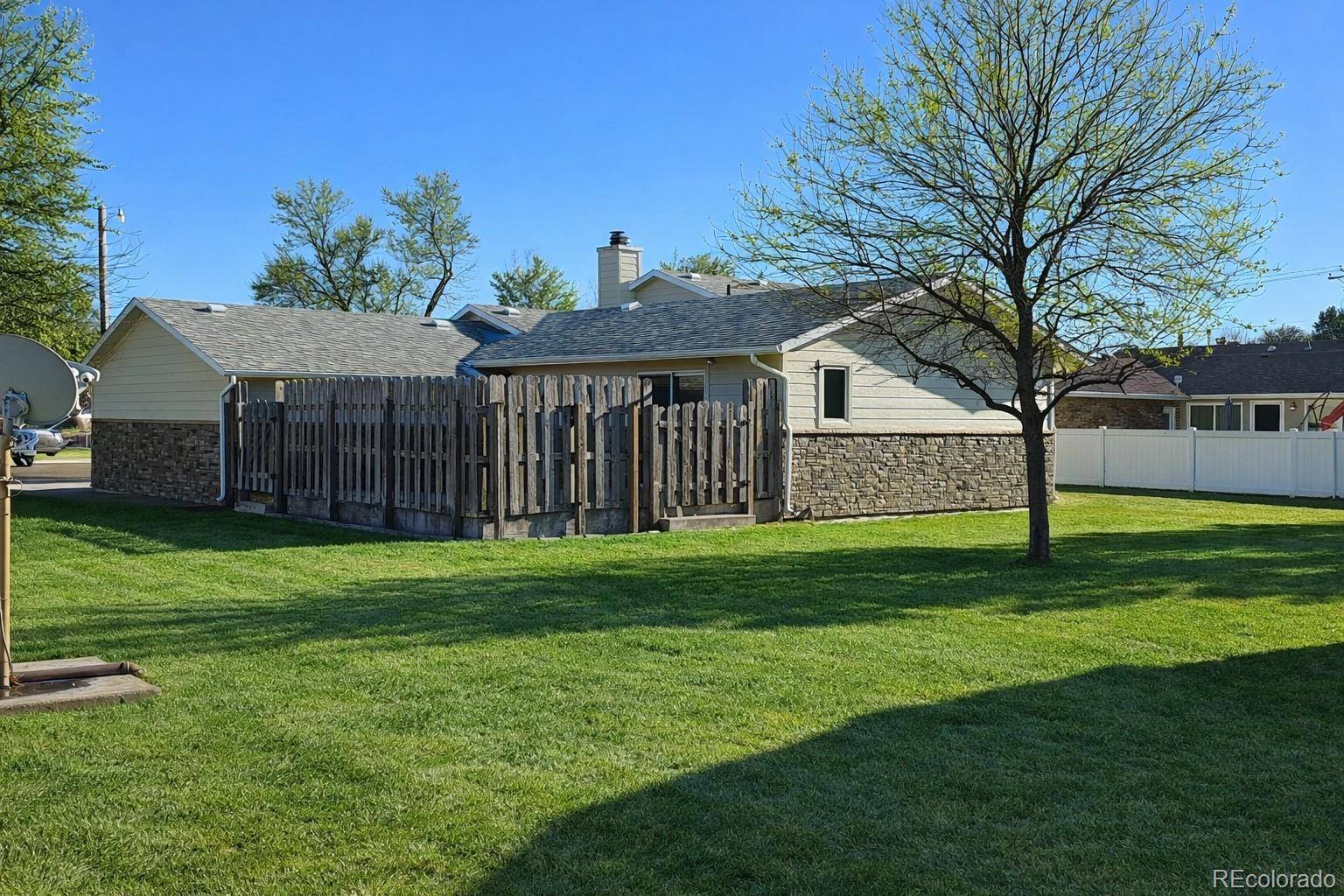 218 W 9th ST, Julesburg, CO 80737