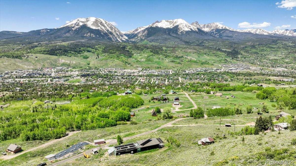 391 Z RD, Silverthorne, CO 80498
