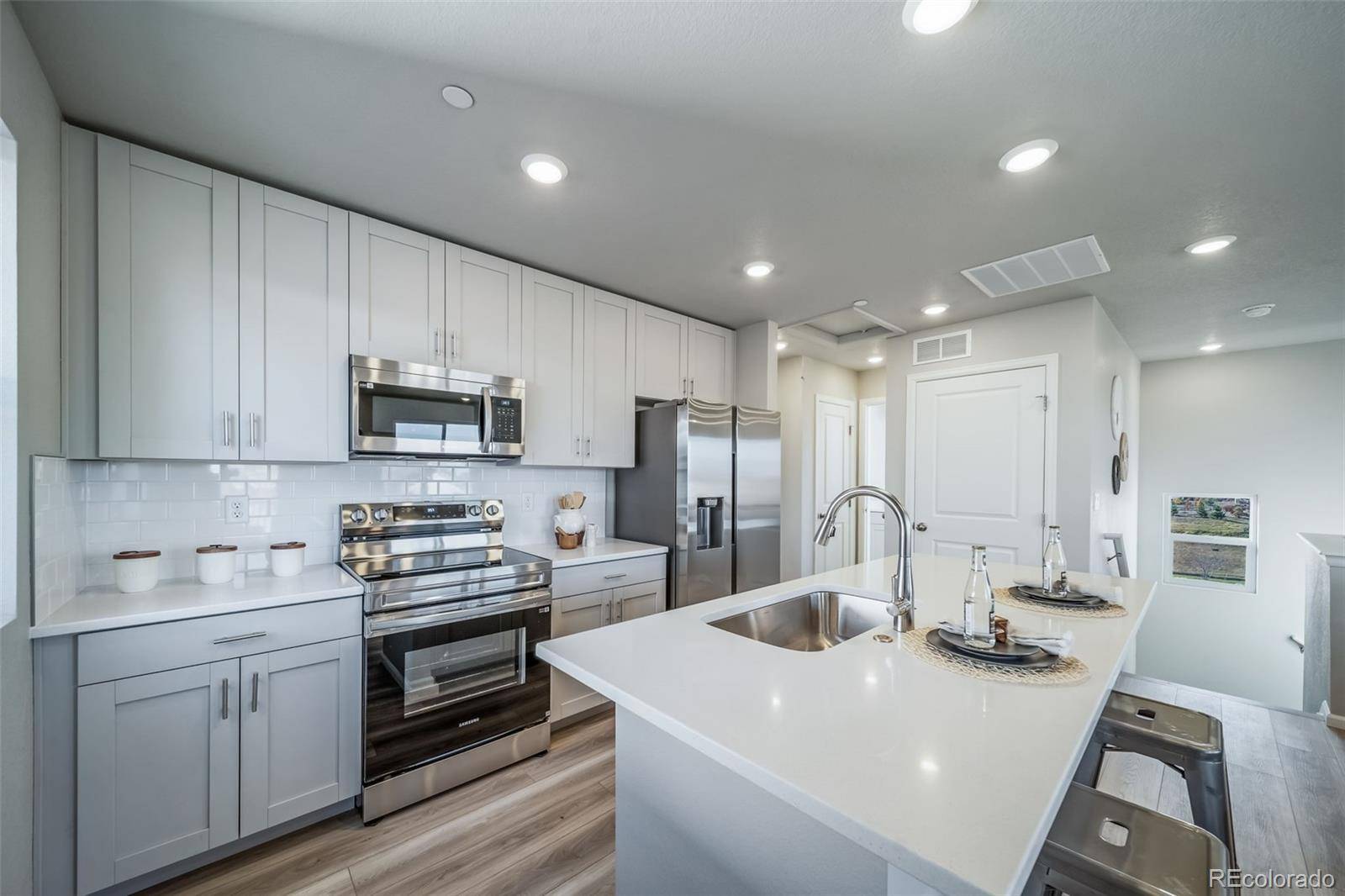 46547 Gold Prairie DR, Bennett, CO 80102