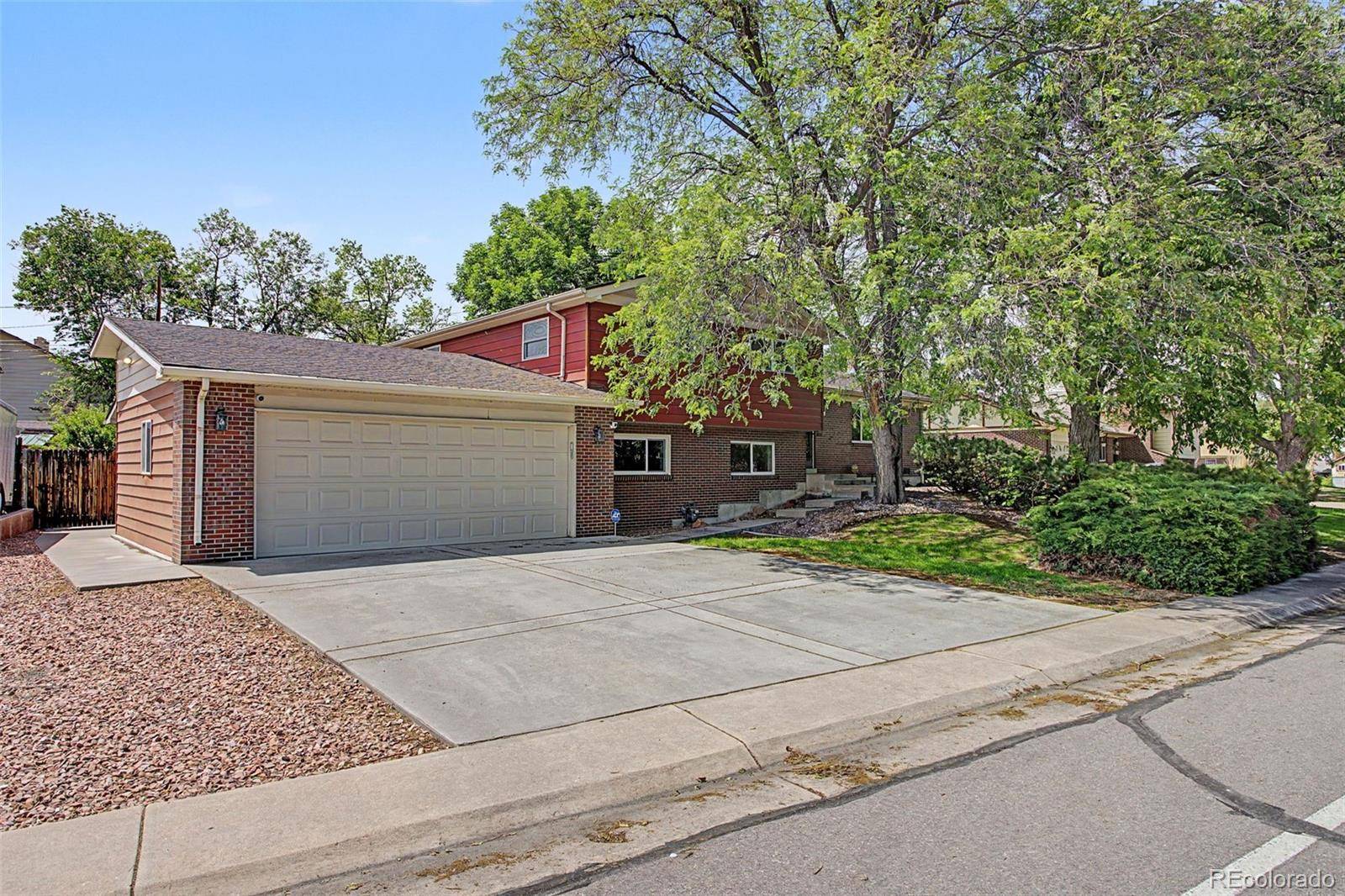 9831 Melody DR, Northglenn, CO 80260